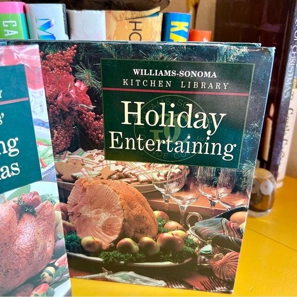 Set of Two 90s Cookbooks HOLIDAY ENTERTAINING  Williams Sonoma Kitchen Library - Picture 3 of 11